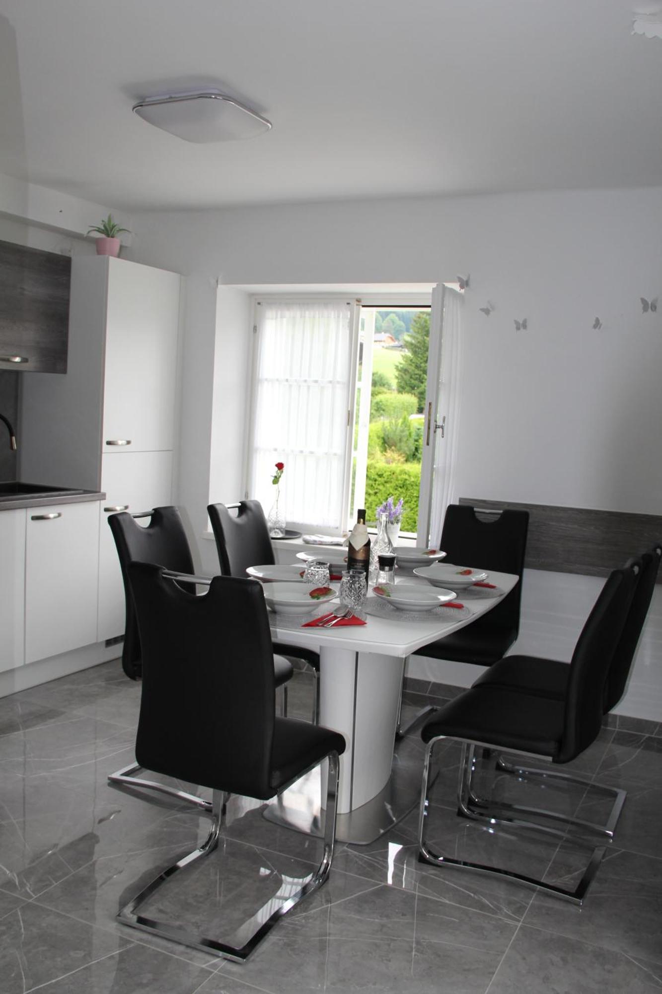 Ferienwohnung Grimmingblick - Auszeit Vom Alltag Obersdorf Eksteriør billede